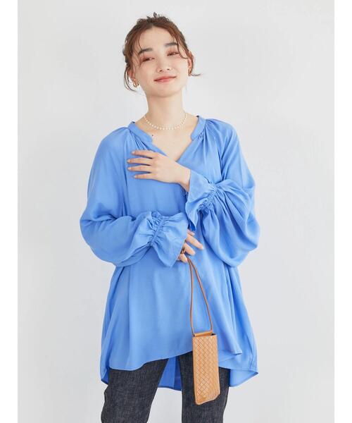 AMERICAN HOLIC(アメリカンホリック)の「バックボタンラグランブラウス(シャツ/ブラウス・レディース・ブラック/ライトベージュ/ブルー・M/L)」の7枚目の写真