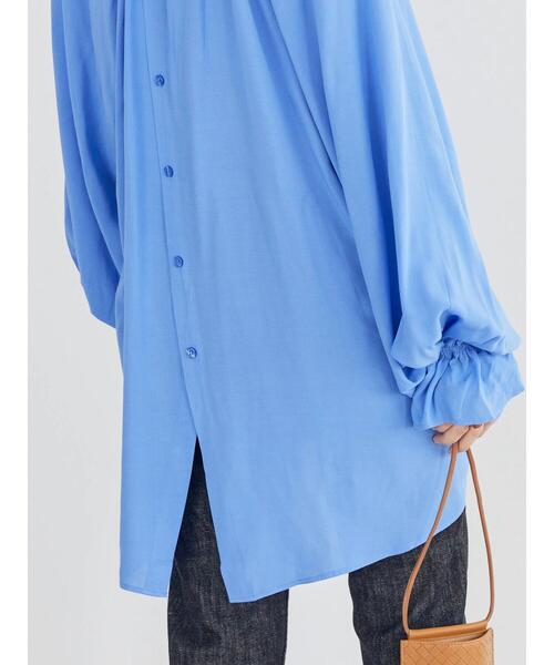 AMERICAN HOLIC(アメリカンホリック)の「バックボタンラグランブラウス(シャツ/ブラウス・レディース・ブラック/ライトベージュ/ブルー・M/L)」の11枚目の写真