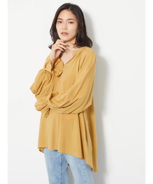 AMERICAN HOLIC(アメリカンホリック)の「バックボタンラグランブラウス(シャツ/ブラウス・レディース・ブラック/ライトベージュ/ブルー・M/L)」の19枚目の写真