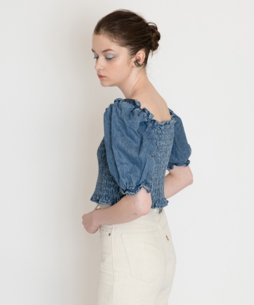 Levi's（リーバイス）の「ショートスリーブブラウス FREAKY FRIDAY（シャツ/ブラウス・レディース・インディゴブルー・S/M/XS）」の2枚目の写真