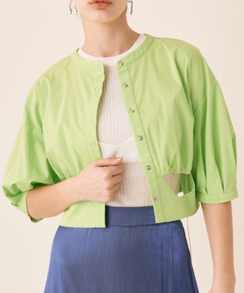 Solace（ソレイス）の「カットオープンパフスリーブブラウス（シャツ/ブラウス・レディース・ブラック/ブルー/グリーン・FREE）」の2枚目の写真