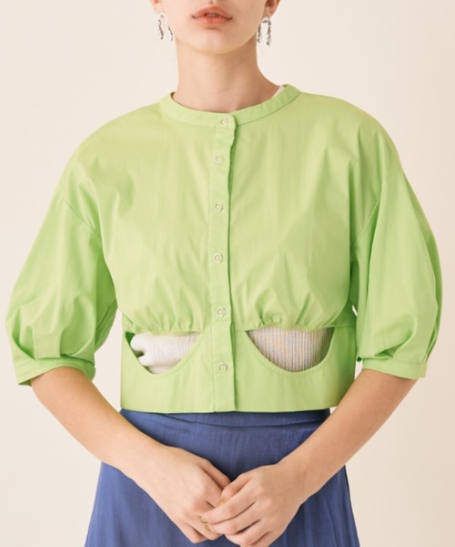 Solace（ソレイス）の「カットオープンパフスリーブブラウス（シャツ/ブラウス・レディース・ブラック/ブルー/グリーン・FREE）」の12枚目の写真