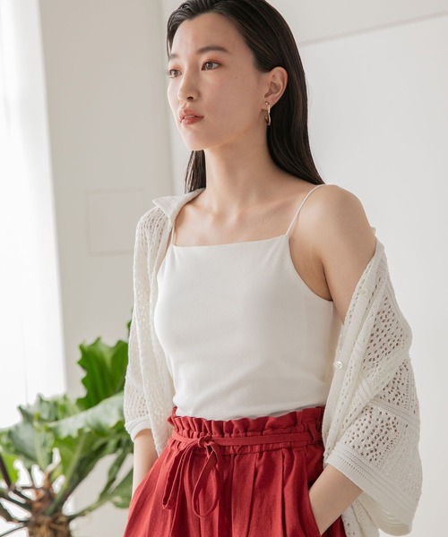 ローリーズファーム クッキーアンドクリーム　カップ付きキャミソール　ともね 楽天市場】スタイルUPクロスカップキャミ LOWRYS FARM