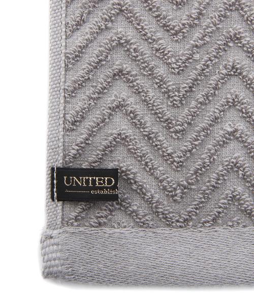 UNITED ARROWS(ユナイテッドアローズ)の「UA ヘリンボーン フェイスタオル Π◆(フェイスタオル・メンズ・グレー/ネイビー・フリー)」の5枚目の写真