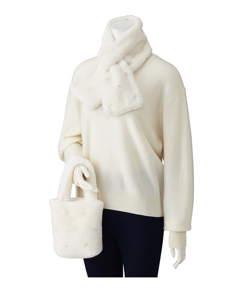 estaa(エスタ)の「バッグ&ファーマフラー ”パールビジュー”(マフラー・レディース・グレー/オフホワイト/ホワイト/ライトグレー/ダークブラウン/レオパード・FREE)」の10枚目の写真