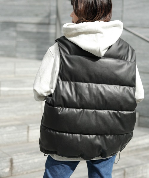 WEGO(ウィゴー)の「WEGO/フェイクレザーエコダウンベスト(ダウンベスト・レディース・ブラック・FREE)」の8枚目の写真