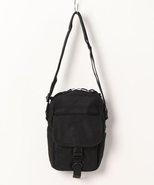 Dickies（ディッキーズ）の「【DICKIES/ディッキーズ】DK AUTHENTIC FLAP NECK POUCH（ショルダーバッグ・レディース・ベージュ/カーキ/オレンジ/ブラック系その他/ブラック・FREE）」の2枚目の写真