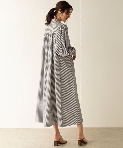 MILLION CARATS（ミリオンカラッツ）の「【WEB限定】パフスリーブワンピース（ワンピース・レディース・ブラック/マルチ・FREE）」の21枚目の写真