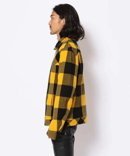 ISAMU KATAYAMA BACKLASH(イサムカタヤマバックラッシュ)の「ISAMUKATAYAMA BACKLASH/イサムカタヤマ バックラッシュ/RANDOMLCHECK ZIP BLOUSON(その他アウター・メンズ・イエロー/ブラック・L/M)」の4枚目の写真