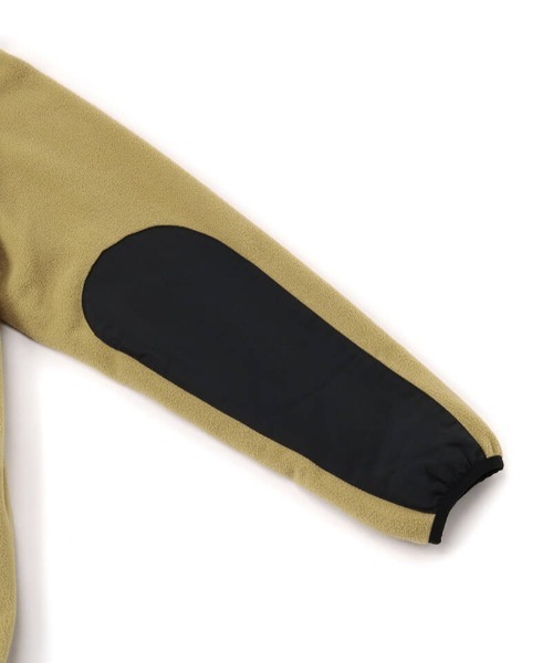 CHUMS（チャムス）の「CHUMS/チャムス ヘンリーネック リサイクルチャムリーフリースハリケーントップ ジャケット CH04-1328（その他アウター・メンズ・ブラック×ベージュ/パープル/ブラック・M/L/XL）」の12枚目の写真