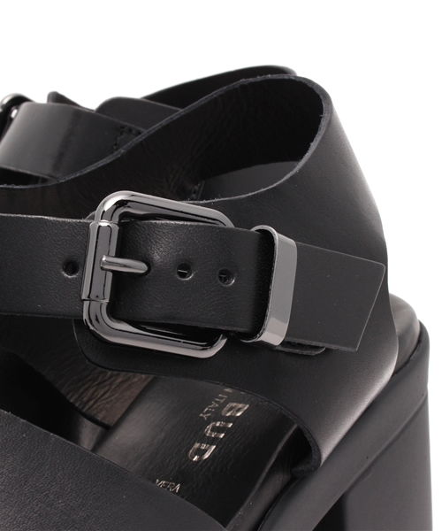 ROSE BUD(ローズバッド)の「13-117-104/VACCH PLATFORM SANDAL(サンダル・レディース・ブラック・36/35/38/39/37)」の8枚目の写真