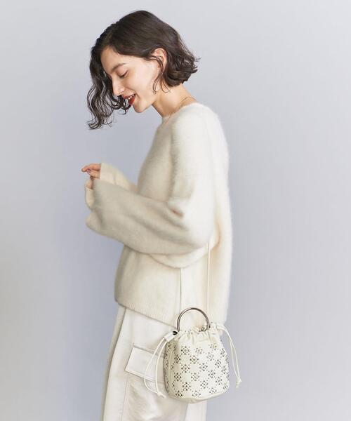 BEAUTY&YOUTH UNITED ARROWS（ビューティーアンドユースユナイテッドアローズ）の「レザー スタッズ ドロスト ショルダーバッグ -2WAY-（ショルダーバッグ・レディース・ブラック/オフホワイト・FREE）」の4枚目の写真