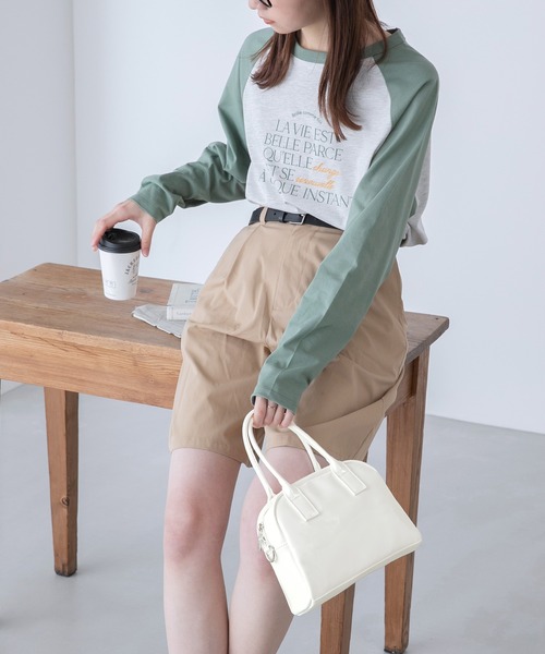 BONLECILL(ボンルシール)の「2way エナメル コンパクトボストン ショルダーバッグ(ボストンバッグ・レディース・ネイビー/レッド/ブラック/オフホワイト・FREE)」の12枚目の写真