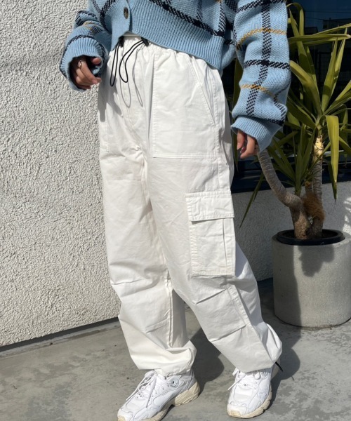 nemne store(ネンネストア)の「【低身長用サイズあり】ミリタリーカーゴパンツ(カーゴパンツ・レディース・カーキ/ブラック/オフホワイト・SMALL/MEDIUM)」の4枚目の写真