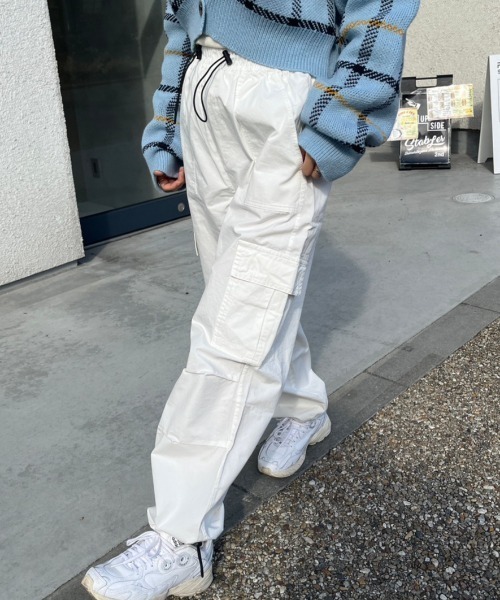 nemne store(ネンネストア)の「【低身長用サイズあり】ミリタリーカーゴパンツ(カーゴパンツ・レディース・カーキ/ブラック/オフホワイト・SMALL/MEDIUM)」の6枚目の写真