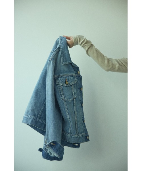 BLACK BY MOUSSY（ブラックバイマウジー）の「blue denim jacket（ブルーデニムジャケット）（デニムジャケット・レディース・ブルー・2/1）」の6枚目の写真