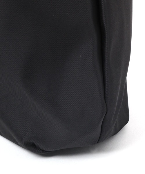 LAKOLE(ラコレ)の「ワンノットパテッドショルダーバッグ / 177541(ショルダーバッグ・レディース・アイボリー/ベージュ/ブラック/ブラウン系その他・FREE)」の10枚目の写真