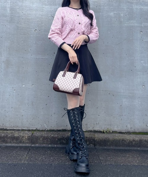 titty＆Co. PETIT by poyo（ティティーアンドコープティバイポヨ）の「【titty&Co.PETIT by poyo】バイカラーケーブルニットカーディガン（カーディガン/ボレロ・レディース・ピンク/ホワイト・FREE）」の13枚目の写真