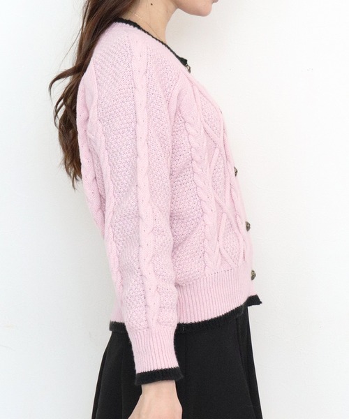 titty＆Co. PETIT by poyo（ティティーアンドコープティバイポヨ）の「【titty&Co.PETIT by poyo】バイカラーケーブルニットカーディガン（カーディガン/ボレロ・レディース・ピンク/ホワイト・FREE）」の18枚目の写真