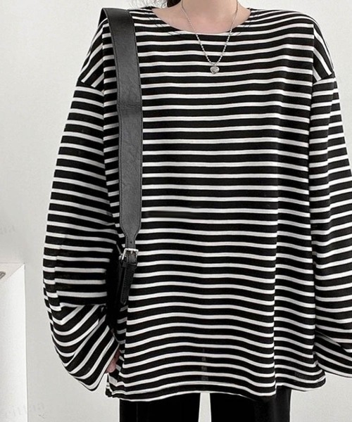 Dalfwin（ダールフィン）の「ドロップショルダーシアーオーバーサイズボーダー長袖Tシャツ（Tシャツ/カットソー・レディース・グレー系/ホワイト系/ベージュ系/カーキ系/ブラック系・FREE）」の9枚目の写真