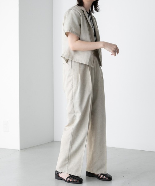 BONLECILL（ボンルシール）の「【2点セット】半袖クロップドテーラードジャケット＆２タックセンタープレスパンツ セットアップ（セットアップ・レディース・チャコールグレー/ブラック/ベージュ・FREE）」の5枚目の写真