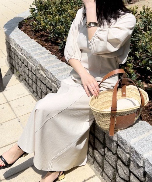 Meli rich（メリーリッチ）の「リネンライクバックケープワンピース（ワンピース・レディース・ブラック/アイボリー/ベージュ・FREE）」の19枚目の写真