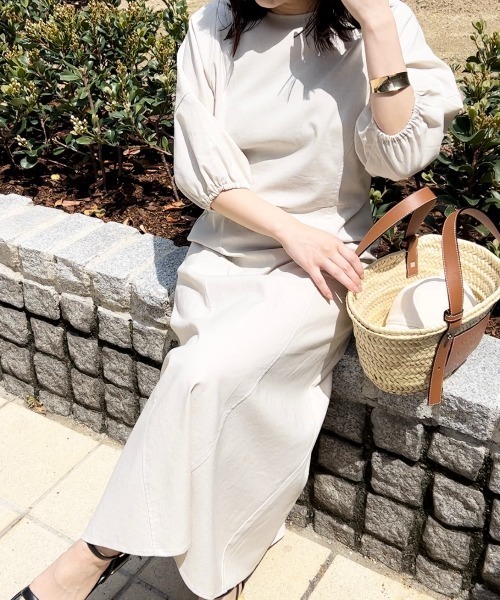 Meli rich（メリーリッチ）の「リネンライクバックケープワンピース（ワンピース・レディース・ブラック/アイボリー/ベージュ・FREE）」の20枚目の写真