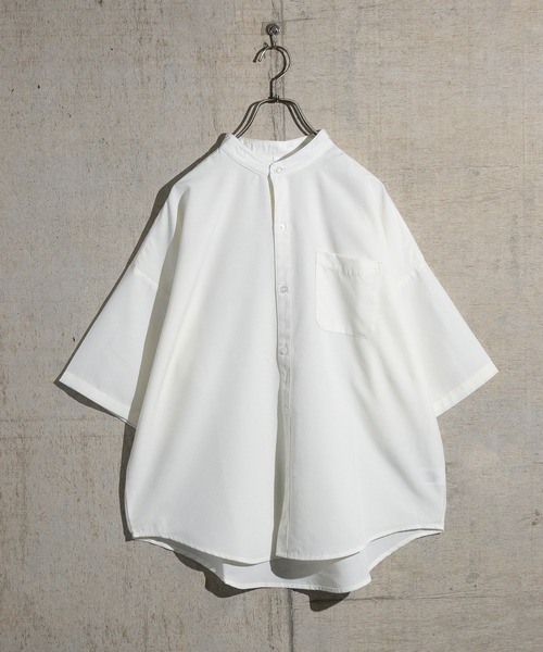 JOHN'S CLOSET(ジョンズクローゼット)の「【i】ポリエステルバンドカラーBIGSSシャツ(シャツ/ブラウス・メンズ・モカ/グレイッシュベージュ/サックスブルー/グリーン/ホワイト/ブラック・MEDIUM/X-LARGE/LARGE)」の2枚目の写真