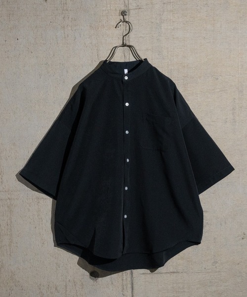 JOHN'S CLOSET(ジョンズクローゼット)の「【i】ポリエステルバンドカラーBIGSSシャツ(シャツ/ブラウス・メンズ・モカ/グレイッシュベージュ/サックスブルー/グリーン/ホワイト/ブラック・MEDIUM/X-LARGE/LARGE)」の3枚目の写真