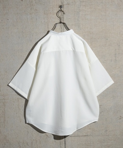 JOHN'S CLOSET(ジョンズクローゼット)の「【i】ポリエステルバンドカラーBIGSSシャツ(シャツ/ブラウス・メンズ・モカ/グレイッシュベージュ/サックスブルー/グリーン/ホワイト/ブラック・MEDIUM/X-LARGE/LARGE)」の21枚目の写真