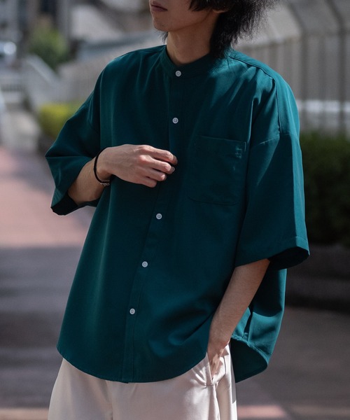 JOHN'S CLOSET(ジョンズクローゼット)の「【i】ポリエステルバンドカラーBIGSSシャツ(シャツ/ブラウス・メンズ・モカ/グレイッシュベージュ/サックスブルー/グリーン/ホワイト/ブラック・MEDIUM/X-LARGE/LARGE)」の18枚目の写真