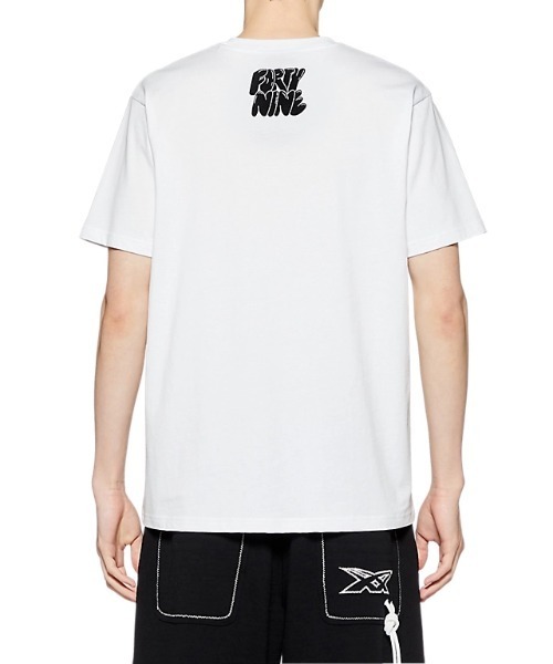 Onitsuka Tiger（オニツカタイガー）の「GRAPHIC TEE / グラフィックティー（Tシャツ/カットソー・レディース・ブラック/ホワイト/ラベンダー・S/M/L/XL）」の17枚目の写真