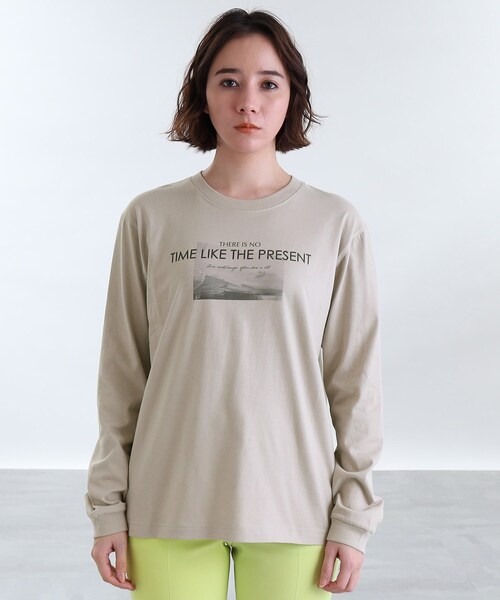 INDIVI（インディヴィ）の「【洗える/WORLD for the World】ロゴプリント ロンT（Tシャツ/カットソー・レディース・ホワイト/ライトベージュ/ブラック・38/13/05）」の5枚目の写真
