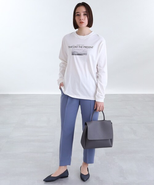 INDIVI（インディヴィ）の「【洗える/WORLD for the World】ロゴプリント ロンT（Tシャツ/カットソー・レディース・ホワイト/ライトベージュ/ブラック・38/13/05）」の19枚目の写真