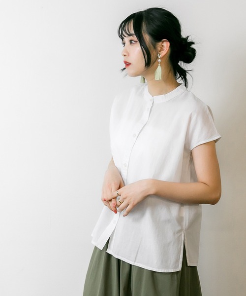 atONE（アットワン）の「atONE ローンフレンチブラウス 半袖（シャツ/ブラウス・レディース・オフホワイト/ベージュ/ブラック・F）」の4枚目の写真