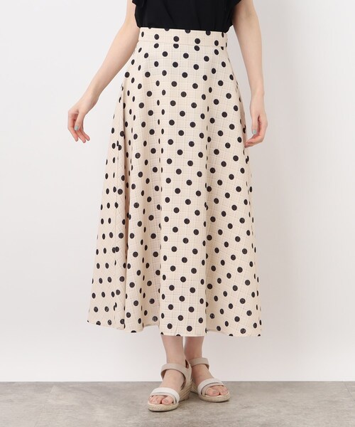 grove（グローブ）の「◆スタイリング映え！シア－チェックドットプリントスカート（スカート・レディース・ブラック系/ベージュ系・02/03/04/01/05）」の14枚目の写真