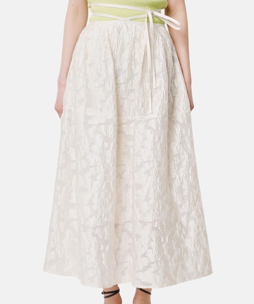LE CIEL BLEU(ルシェルブルー)の「シアージャガードタイウエストスカート / Sheer Jacquard Tie Waist Skirt(スカート・レディース・オフホワイト/ブラック・36/34)」の7枚目の写真