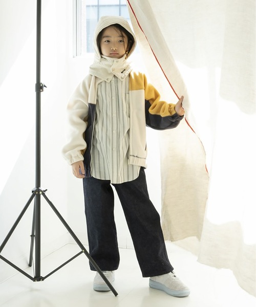 ARCH & LINE（アーチアンドライン）の「リサイクルナイロンフード付きネックウォーマー FLEECE SNOODIE（ネックウォーマー/スヌード・キッズ・ブラウン/イエロー/クリーム/ブラック・L/M）」の6枚目の写真