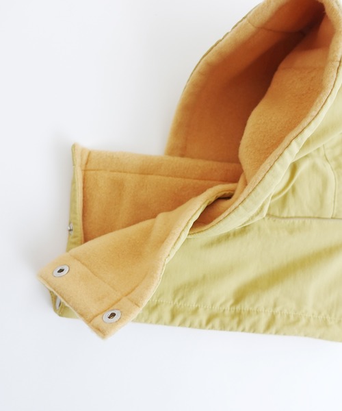 ARCH & LINE（アーチアンドライン）の「リサイクルナイロンフード付きネックウォーマー FLEECE SNOODIE（ネックウォーマー/スヌード・キッズ・ブラウン/イエロー/クリーム/ブラック・L/M）」の16枚目の写真