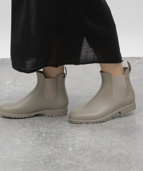 LAKOLE（ラコレ）の「サイドゴアレインブーツ[WOMEN] / 125767（レインシューズ・レディース・ブラック/グレー/ダークブラウン・MEDIUM/LARGE）」の8枚目の写真