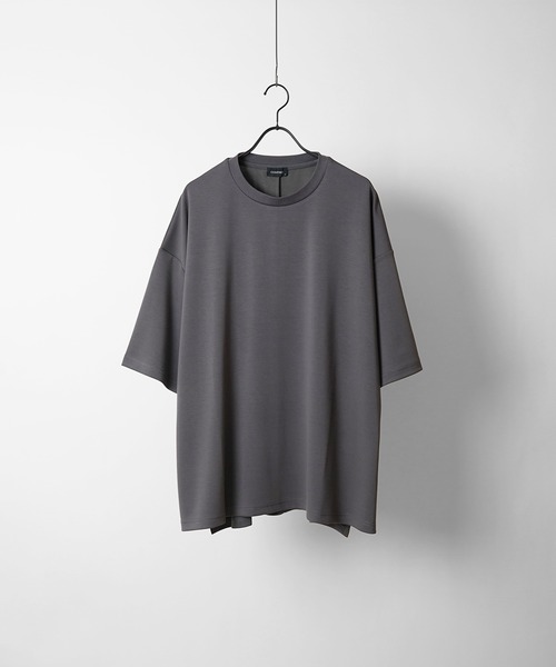 Confirm（コンファーム）の「ドレープとろみ ビッグシルエット 無地 / ワンポイント / フロントプリント オーバーサイズ半袖Tシャツ カットソー【Confirm】（Tシャツ/カットソー・メンズ・ブラック系その他2/グレー系その他/ブラック/チャコールグレー/ブラック系その他/ホワイト系その他2/ホワイト系その他/ホワイト/グレー系その他2・FREE）」の19枚目の写真