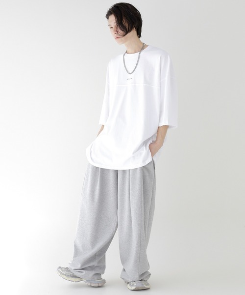 minsobi(ミンソビ)の「グラデーションサークルT ビッグシルエット半袖カットソー(Tシャツ/カットソー・メンズ・ブラック/ホワイト・FREE)」の9枚目の写真