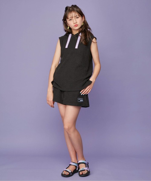 SISTER JENNI（SISTER JENNI）の「ロゴテープパイルセットアップ（タンクトップ・キッズ・オフホワイト/ブラック・130cm/160cm/140cm/150cm）」の7枚目の写真