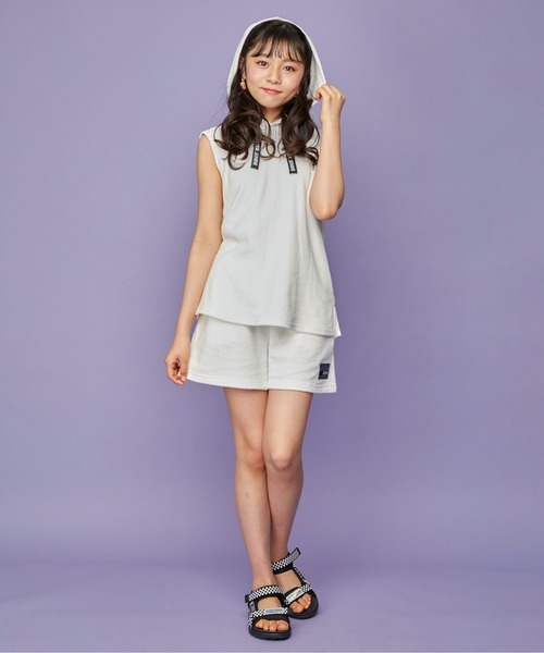 SISTER JENNI（SISTER JENNI）の「ロゴテープパイルセットアップ（タンクトップ・キッズ・オフホワイト/ブラック・130cm/160cm/140cm/150cm）」の21枚目の写真