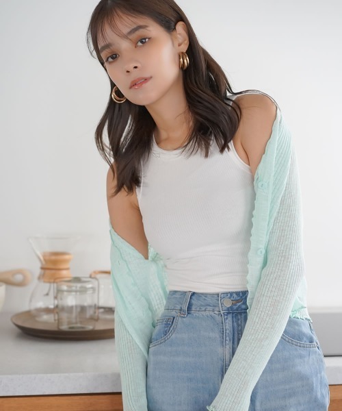 Auntie Rosa（アンティローザ）の「ショート丈コットンリブニットタンクトップ（タンクトップ・レディース・ブラック/ホワイト/ベージュ/ネイビー・SMALL/MEDIUM）」の15枚目の写真