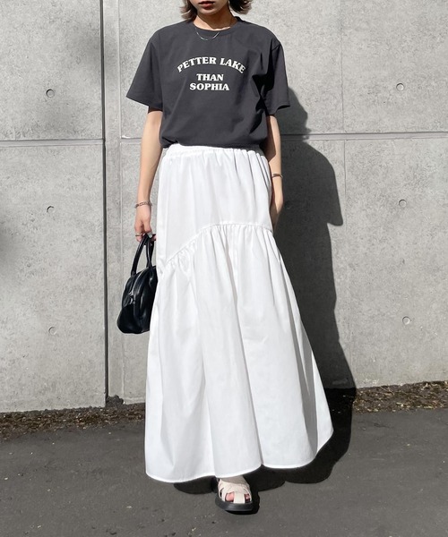 Chillfar（チルファー）の「ティアードボリュームロングスカート（スカート・レディース・ブラック/オフホワイト/ブラウン・FREE）」の9枚目の写真