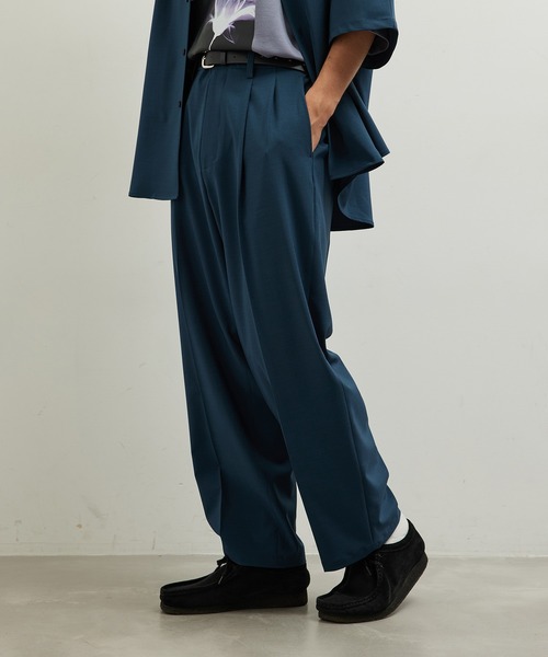 JUNRED（ジュンレッド）の「セットアップ対応 / エアリーストレッチタックワイドパンツ（その他パンツ・メンズ・ライトグレー/ブラック/グリーン系その他/ブルー系その他4・S/M/L）」の11枚目の写真