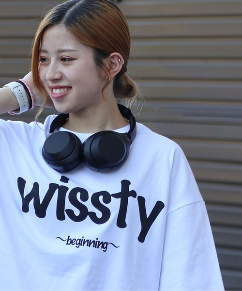 wissty(ウィスティー)の「wissty-ロゴT(Tシャツ/カットソー・メンズ・ホワイト系2/ブラック系2/ブラック/ホワイト・M/L)」の2枚目の写真