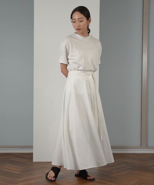I_am（アイアム）の「front ribbon design skirt / フロントリボンデザインスカート（スカート・レディース・アイボリー/ブルー系・FREE）」の2枚目の写真