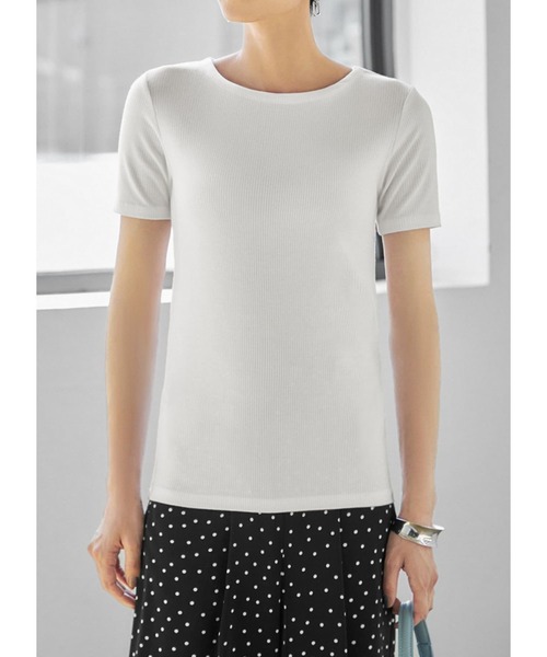 STYLE DELI（スタイルデリ）の「とろけるとろみリブカットソートップス（Tシャツ/カットソー・レディース・ホワイト/チャコールグレー/ブラック/オリーブ・MEDIUM）」の2枚目の写真